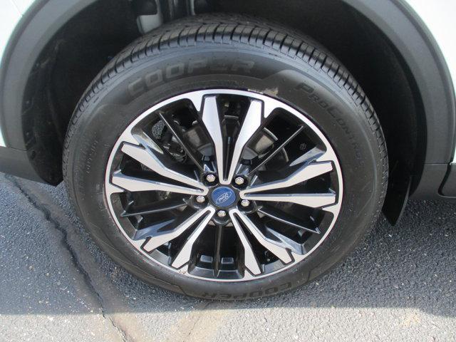 used 2022 Ford Escape car, priced at $28,546