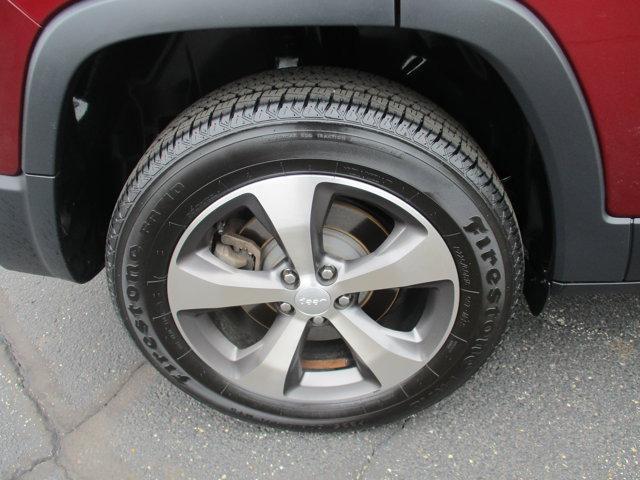 used 2020 Jeep Cherokee car, priced at $23,995
