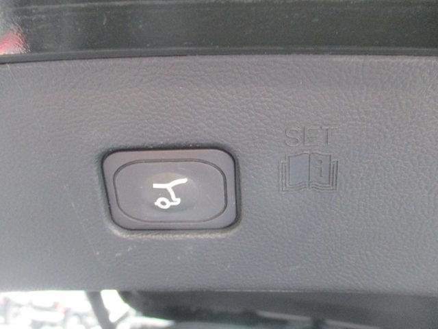 used 2022 Ford Edge car, priced at $29,950