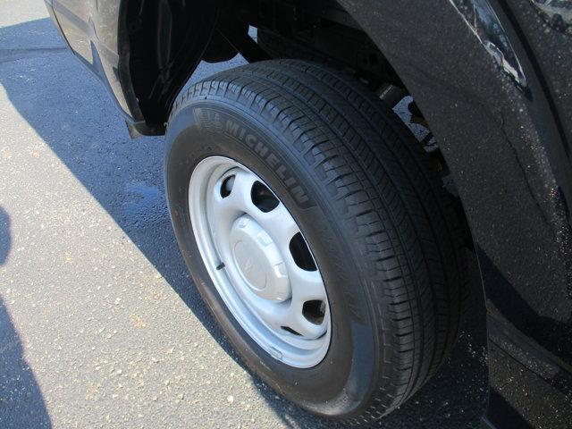 used 2022 Ford F-150 car, priced at $30,995