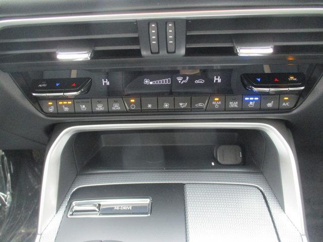 new 2025 Mazda CX-70 car, priced at $55,125