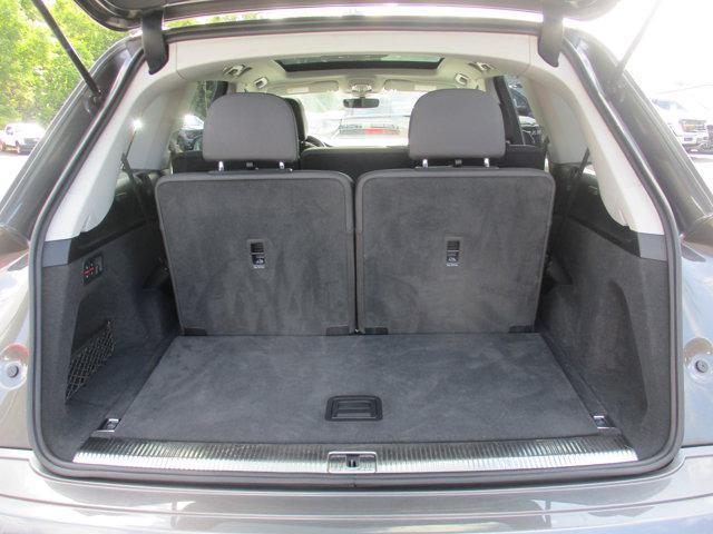 used 2021 Audi Q7 car, priced at $30,500