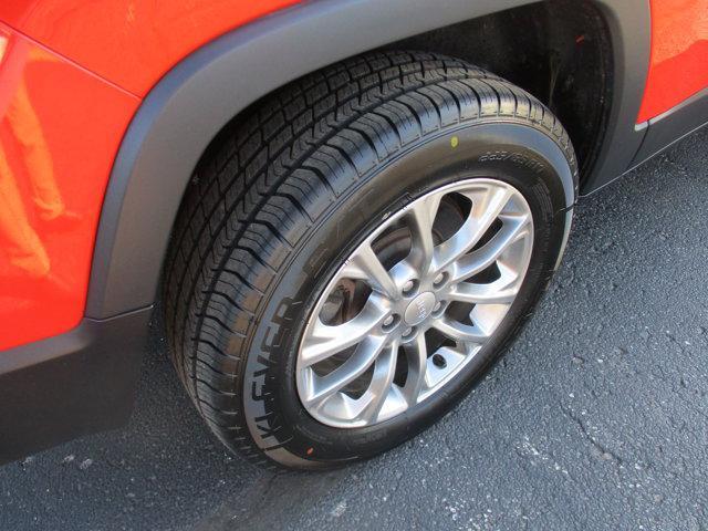 used 2021 Jeep Cherokee car, priced at $25,496