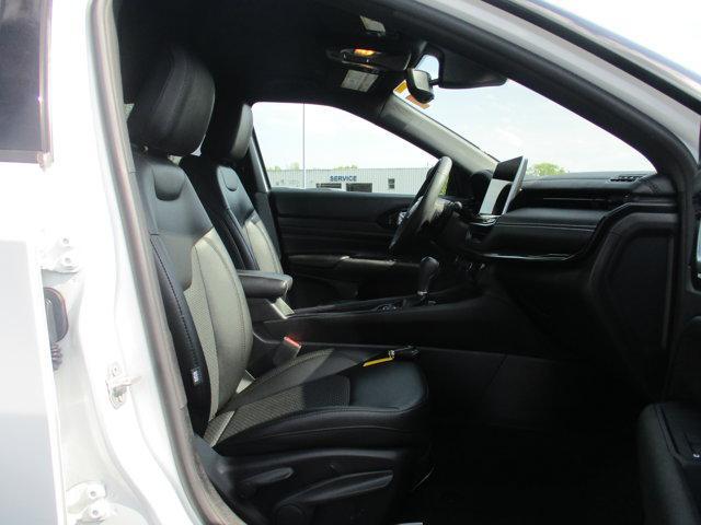 used 2022 Jeep Compass car, priced at $24,995