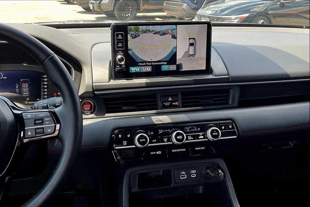 used 2025 Honda Pilot car, priced at $54,756