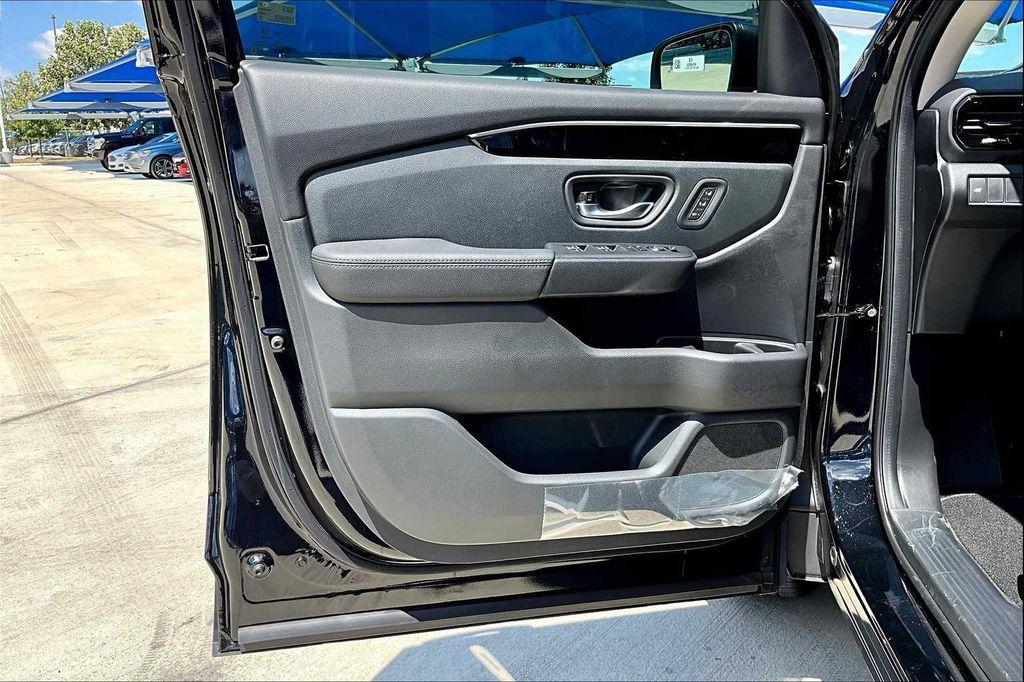 new 2026 Honda Passport car, priced at $43,991