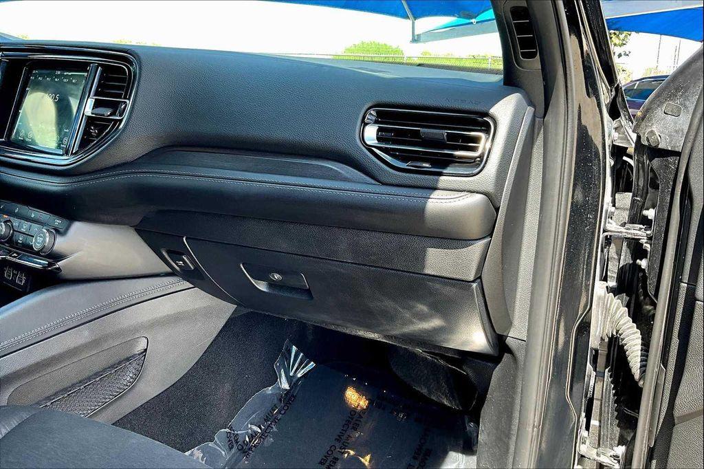 used 2023 Dodge Durango car, priced at $25,272