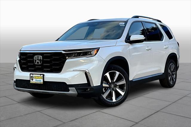 new 2025 Honda Pilot car, priced at $46,478