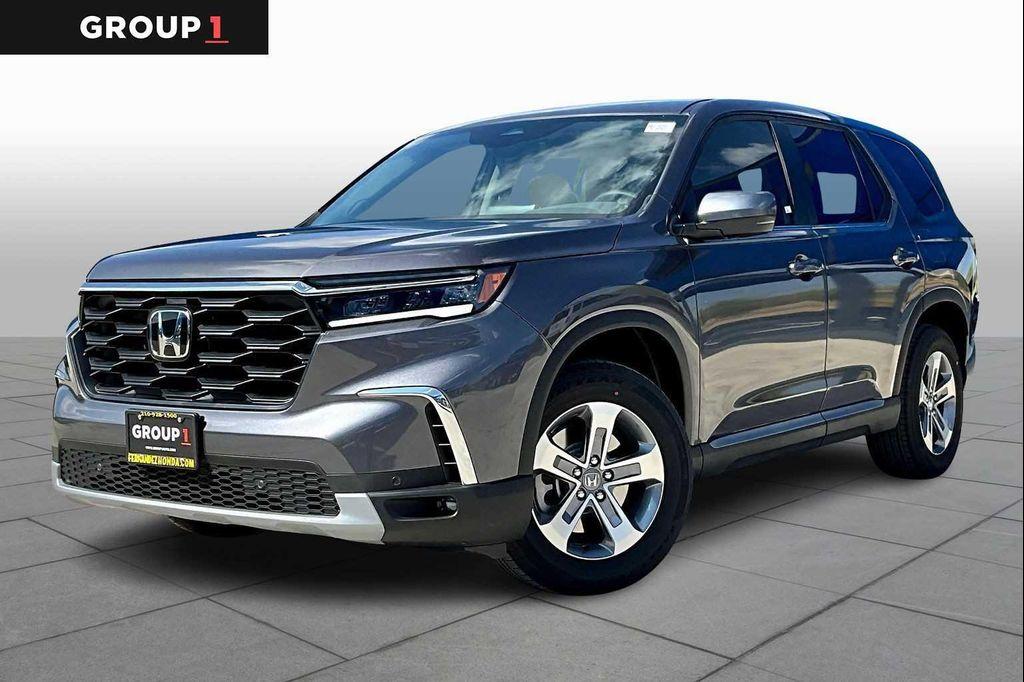 new 2025 Honda Pilot car, priced at $47,825