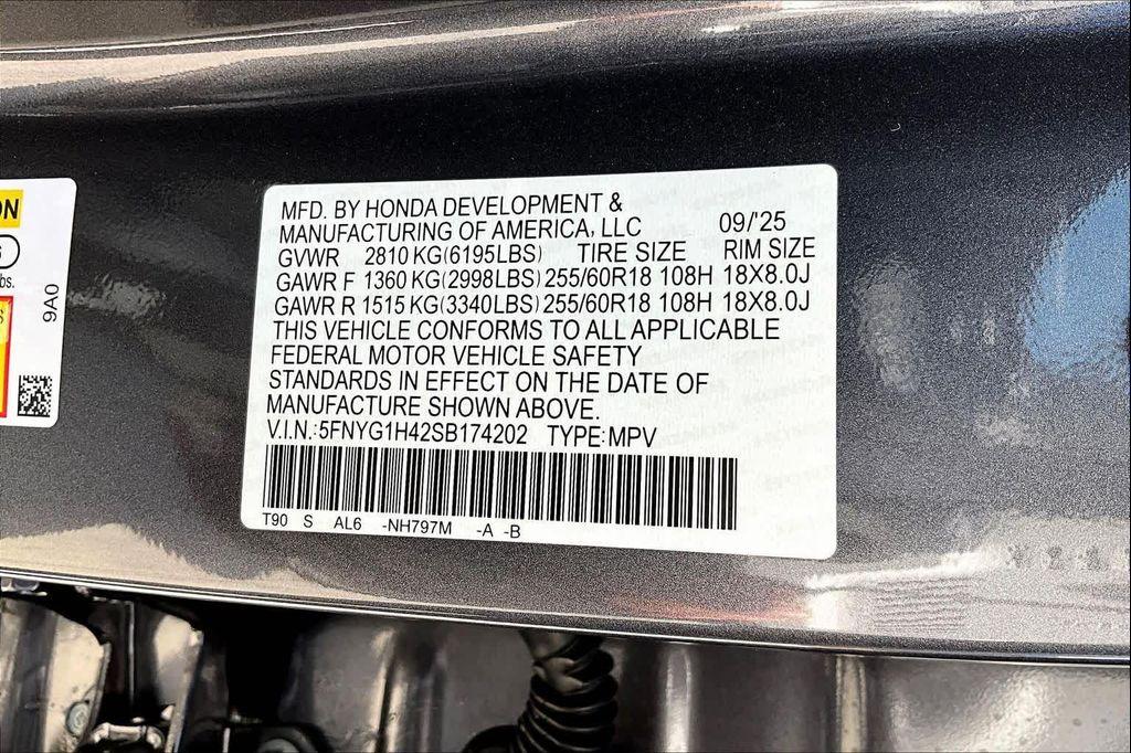 new 2025 Honda Pilot car, priced at $47,825