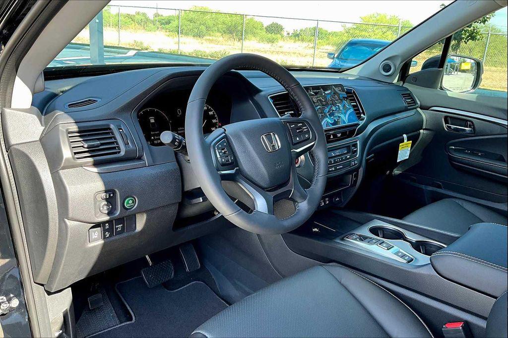 new 2025 Honda Ridgeline car, priced at $44,680