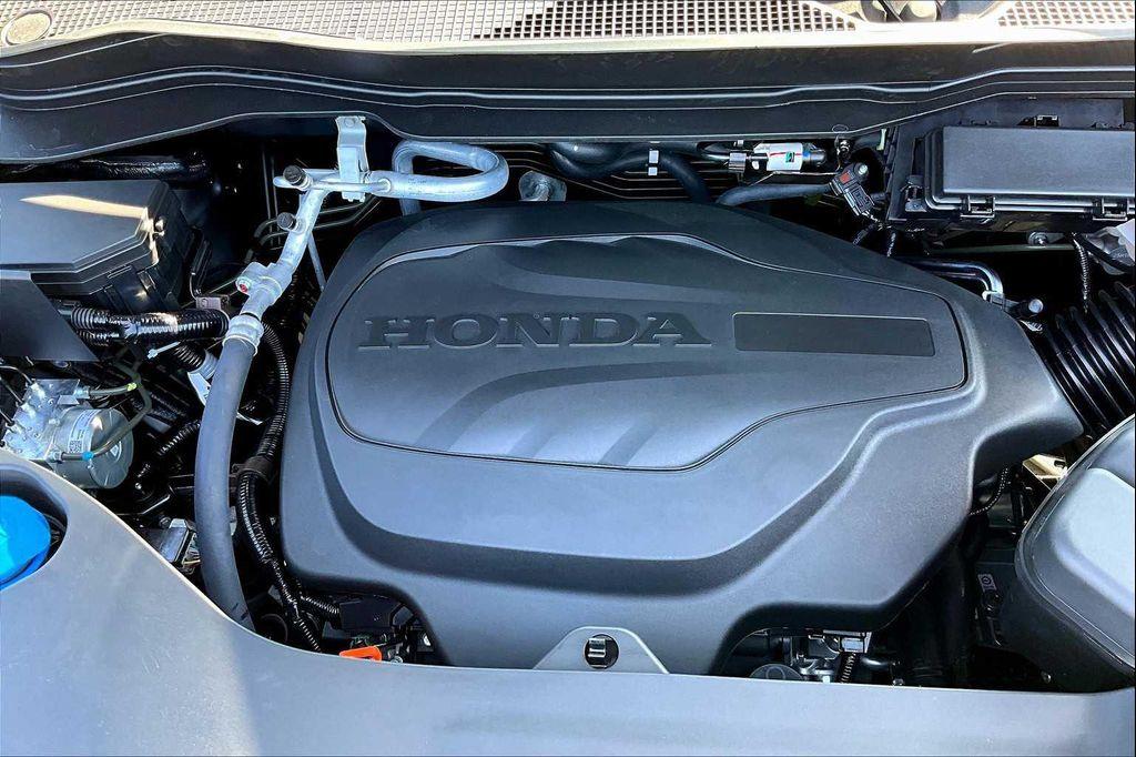 new 2025 Honda Ridgeline car, priced at $44,680