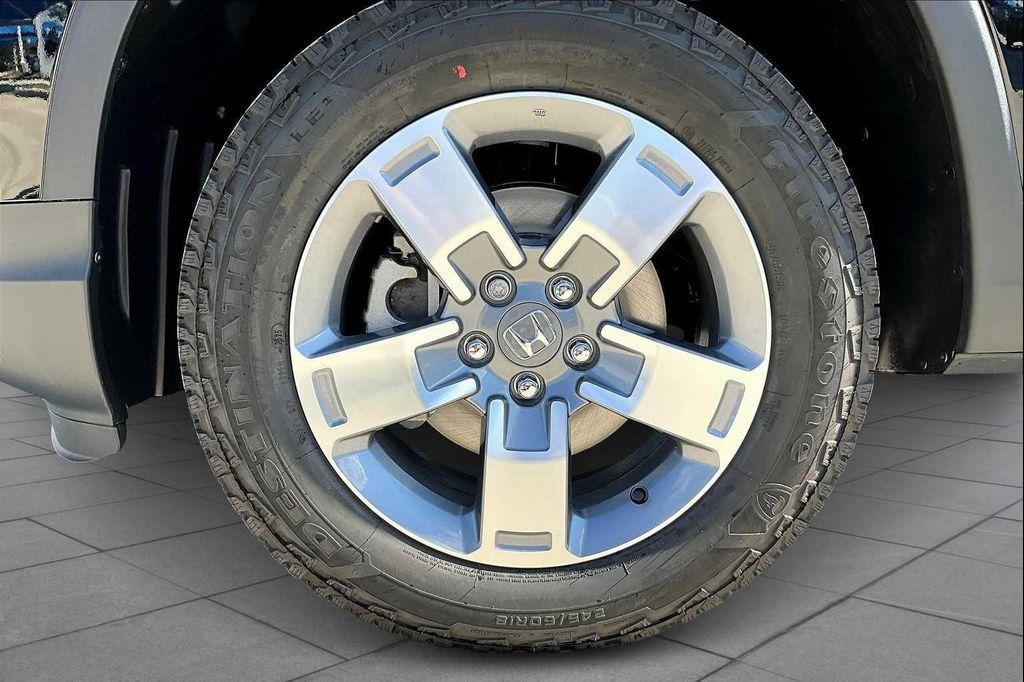 new 2025 Honda Ridgeline car, priced at $44,680