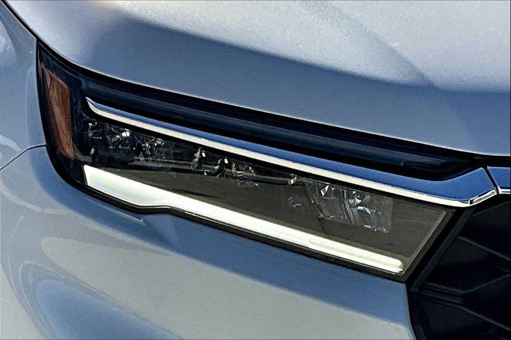 new 2025 Honda Pilot car, priced at $44,750