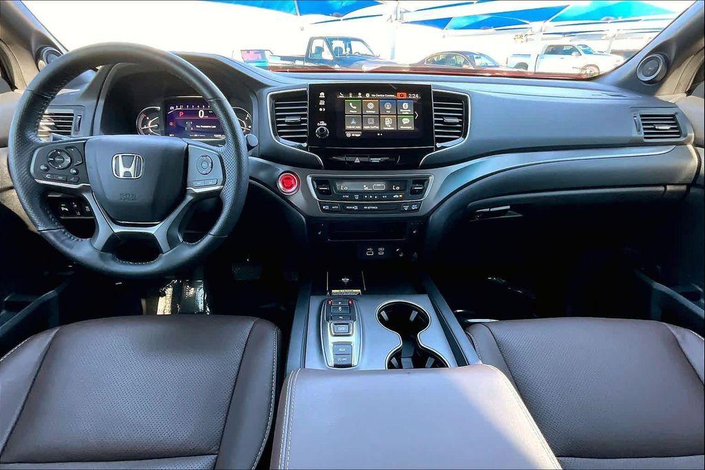 used 2025 Honda Passport car, priced at $38,480