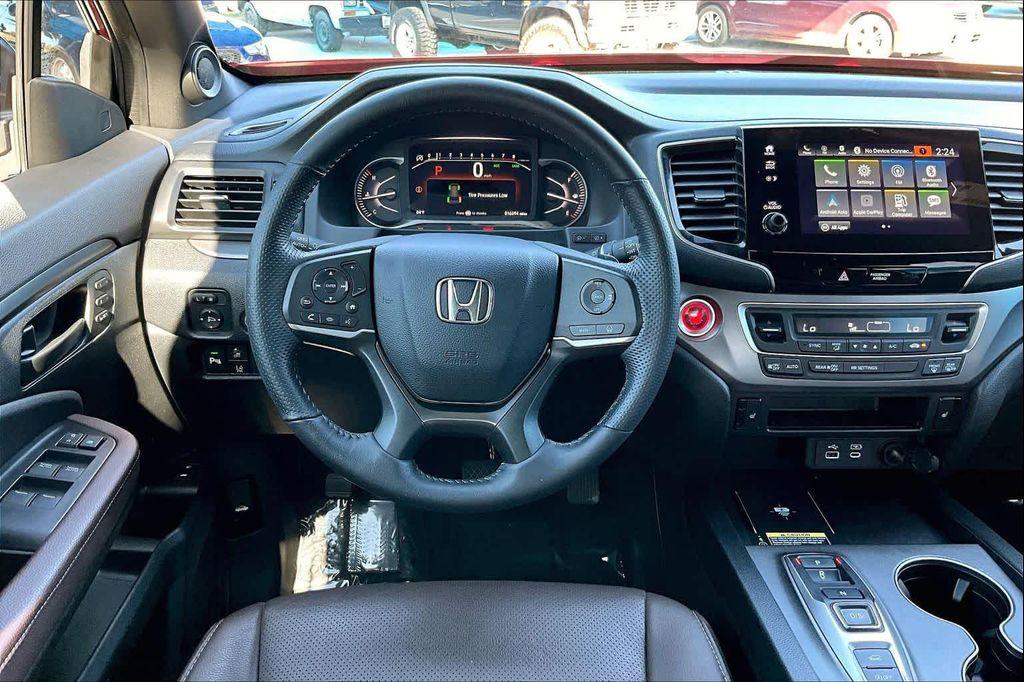 used 2025 Honda Passport car, priced at $38,480