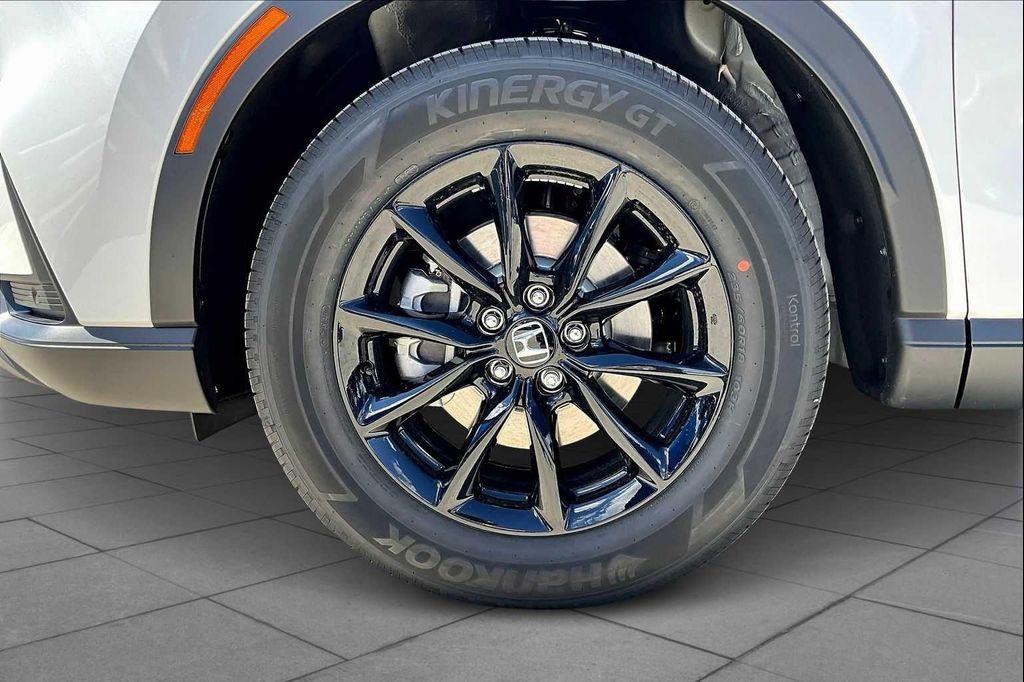 new 2026 Honda CR-V Hybrid car, priced at $40,630