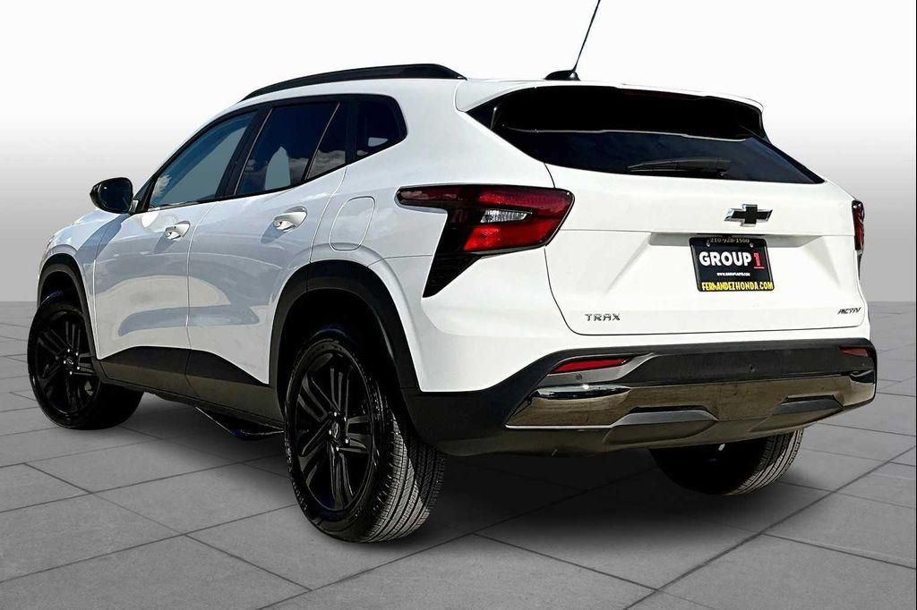 used 2025 Chevrolet Trax car, priced at $24,794