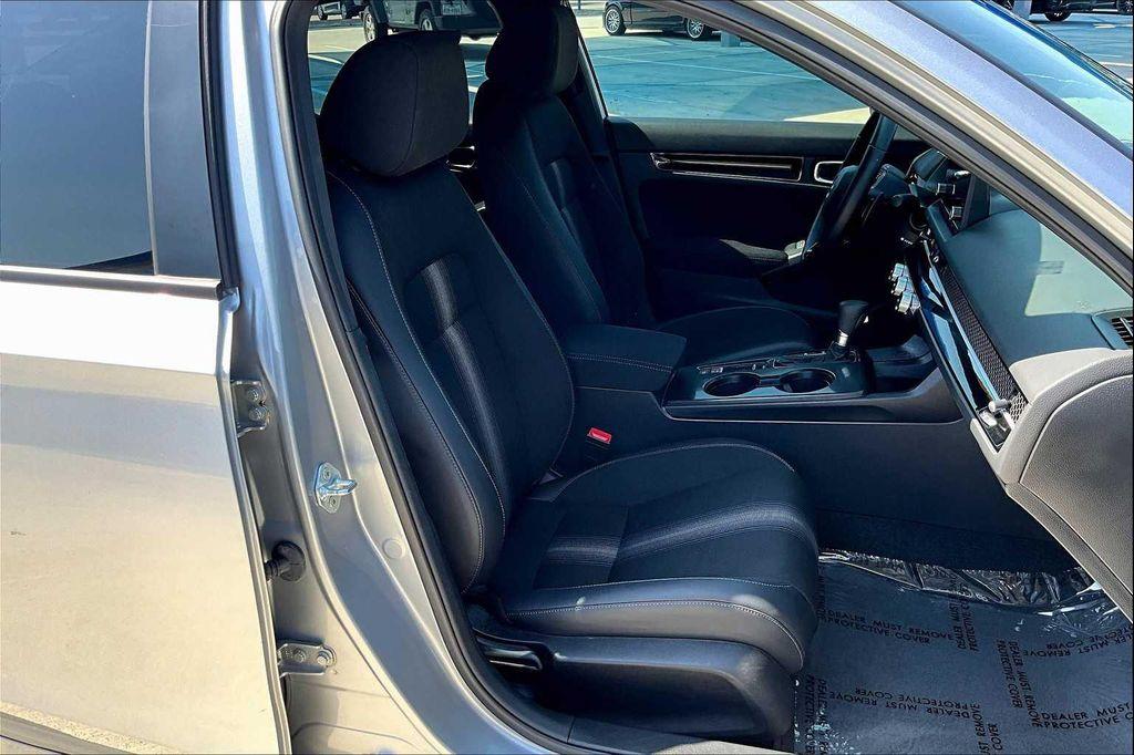 used 2025 Honda Civic Hybrid car, priced at $29,295