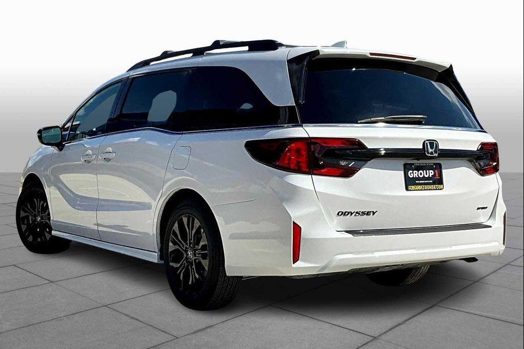 new 2026 Honda Odyssey car, priced at $46,440