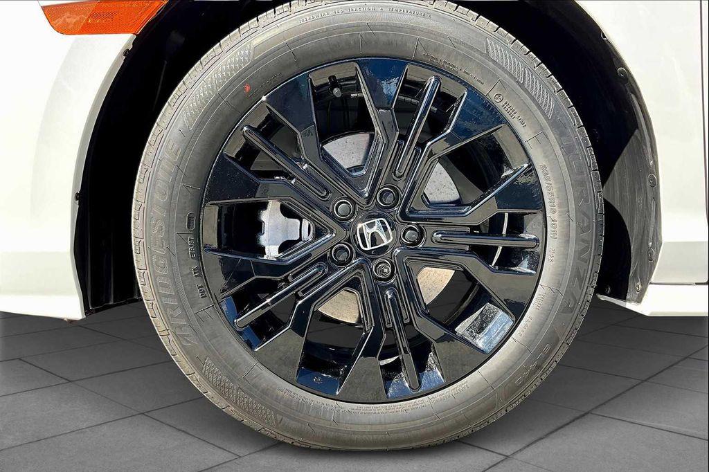 new 2026 Honda Odyssey car, priced at $46,440