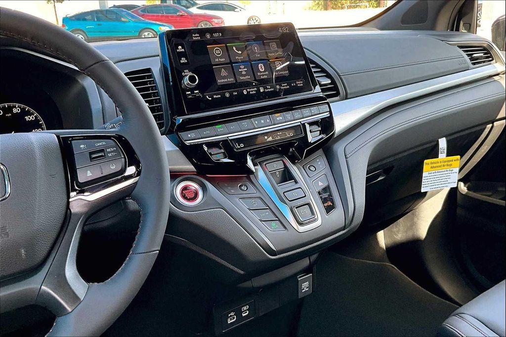 new 2026 Honda Odyssey car, priced at $46,440