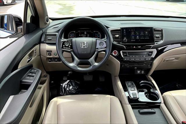 used 2022 Honda Pilot car, priced at $34,090