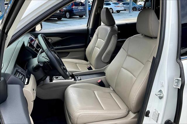used 2022 Honda Pilot car, priced at $34,090