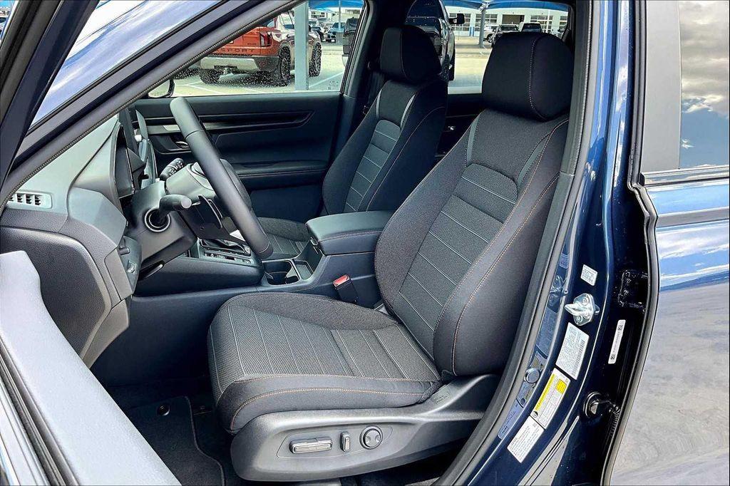 new 2026 Honda CR-V Hybrid car, priced at $37,080