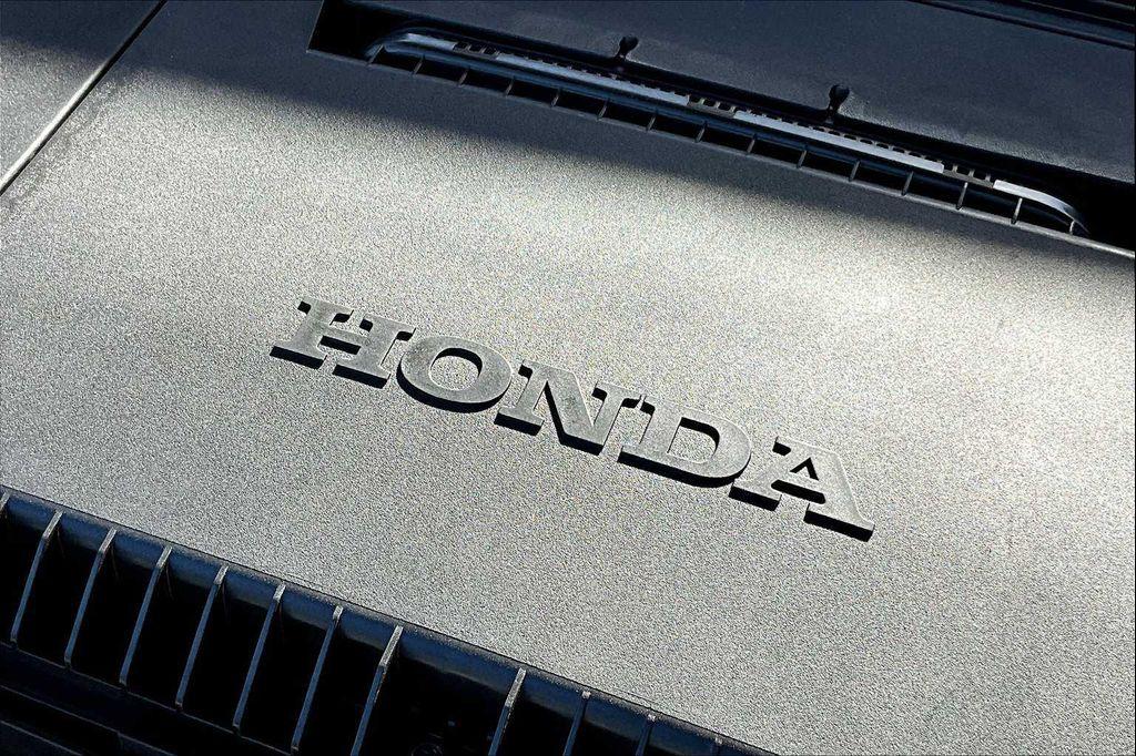 new 2025 Honda Pilot car, priced at $48,235