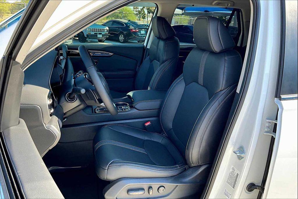 new 2025 Honda Pilot car, priced at $48,280