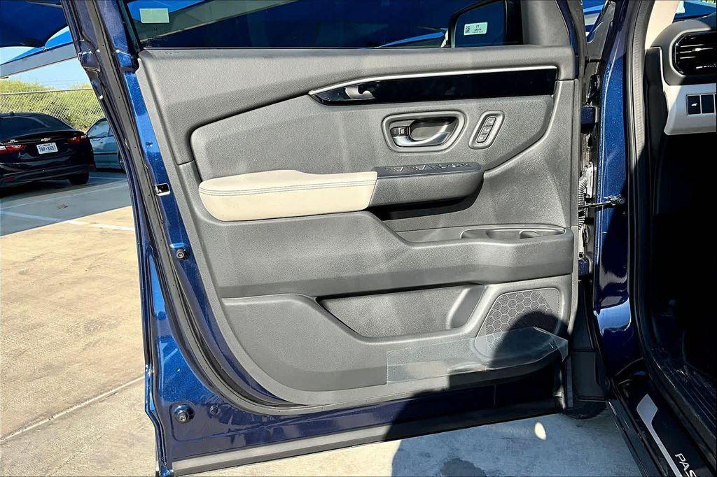 new 2026 Honda Passport car, priced at $47,455