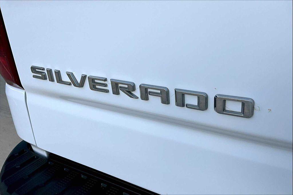 used 2024 Chevrolet Silverado 1500 car, priced at $29,990