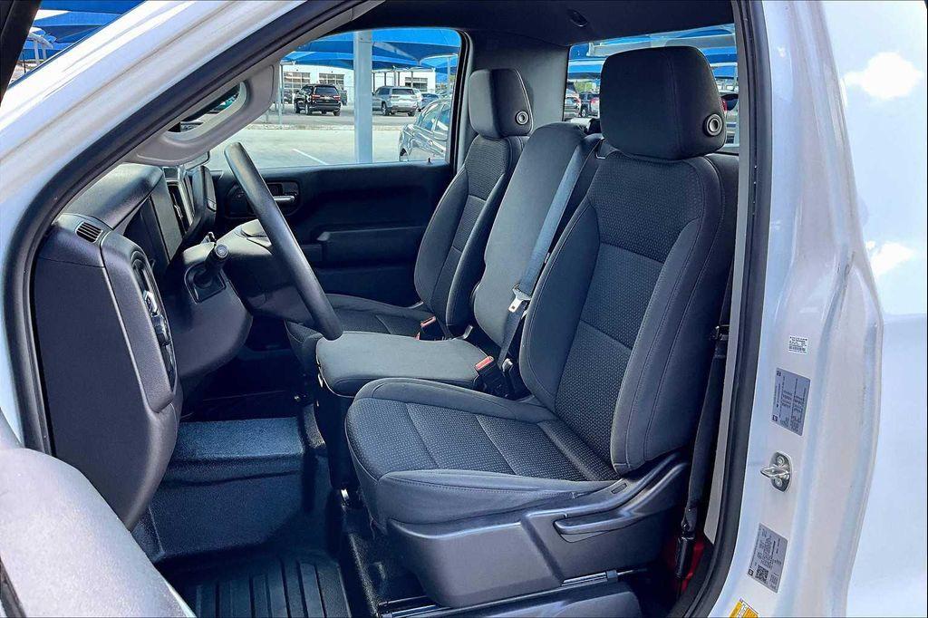 used 2024 Chevrolet Silverado 1500 car, priced at $29,990