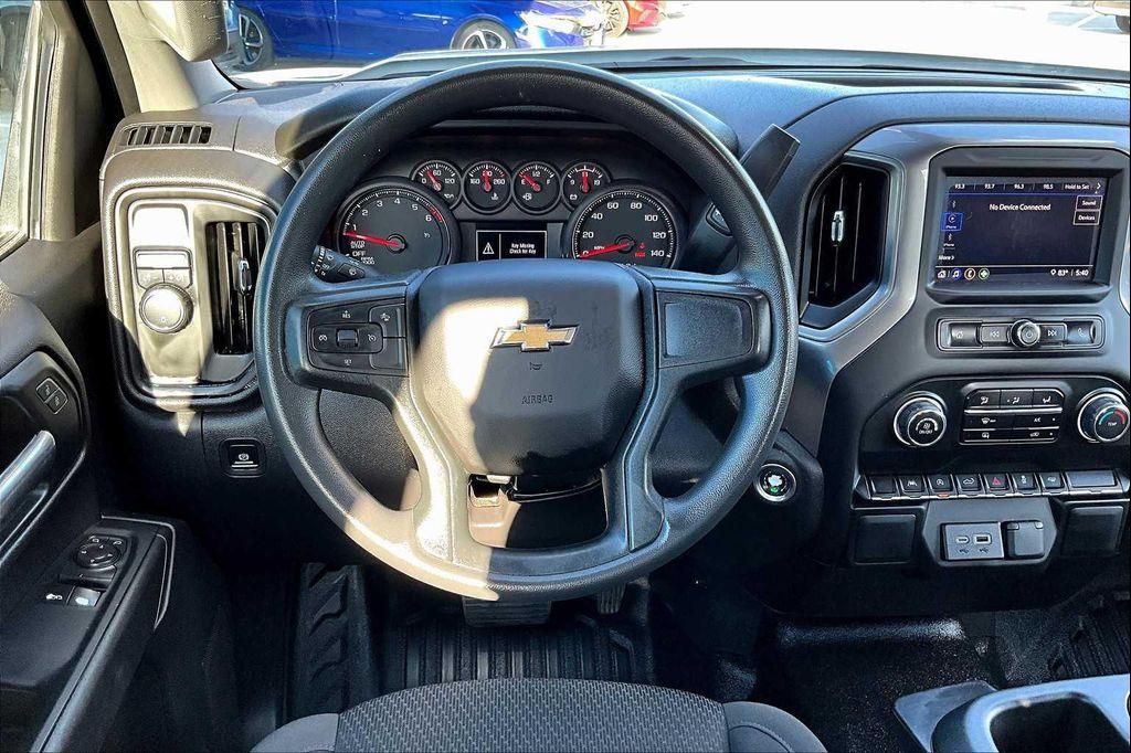 used 2024 Chevrolet Silverado 1500 car, priced at $29,990