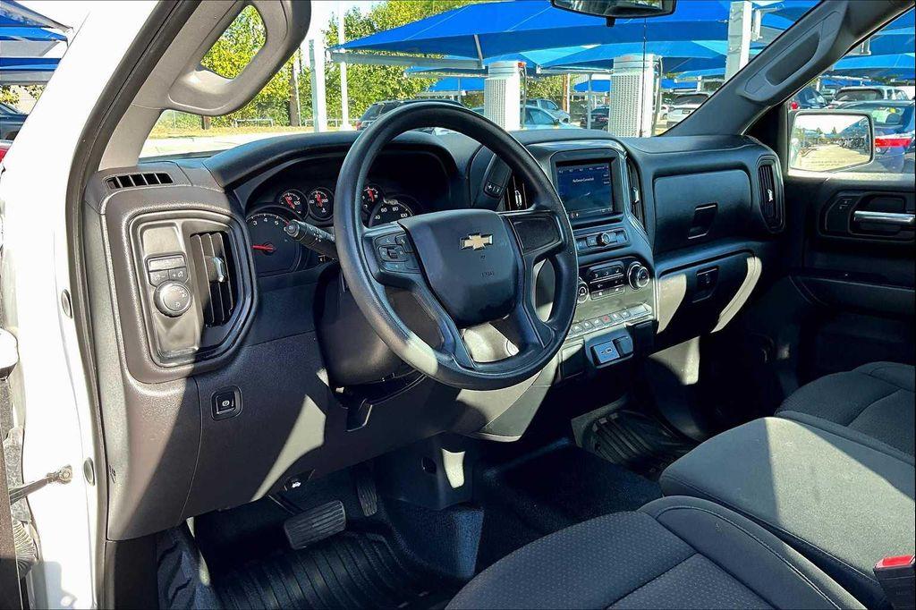 used 2024 Chevrolet Silverado 1500 car, priced at $29,990