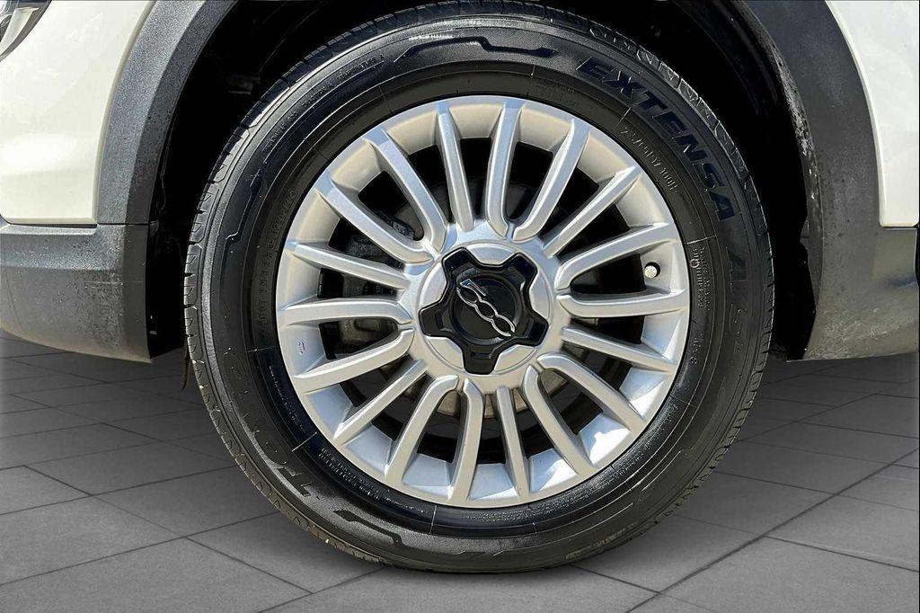 used 2022 FIAT 500X car, priced at $14,274