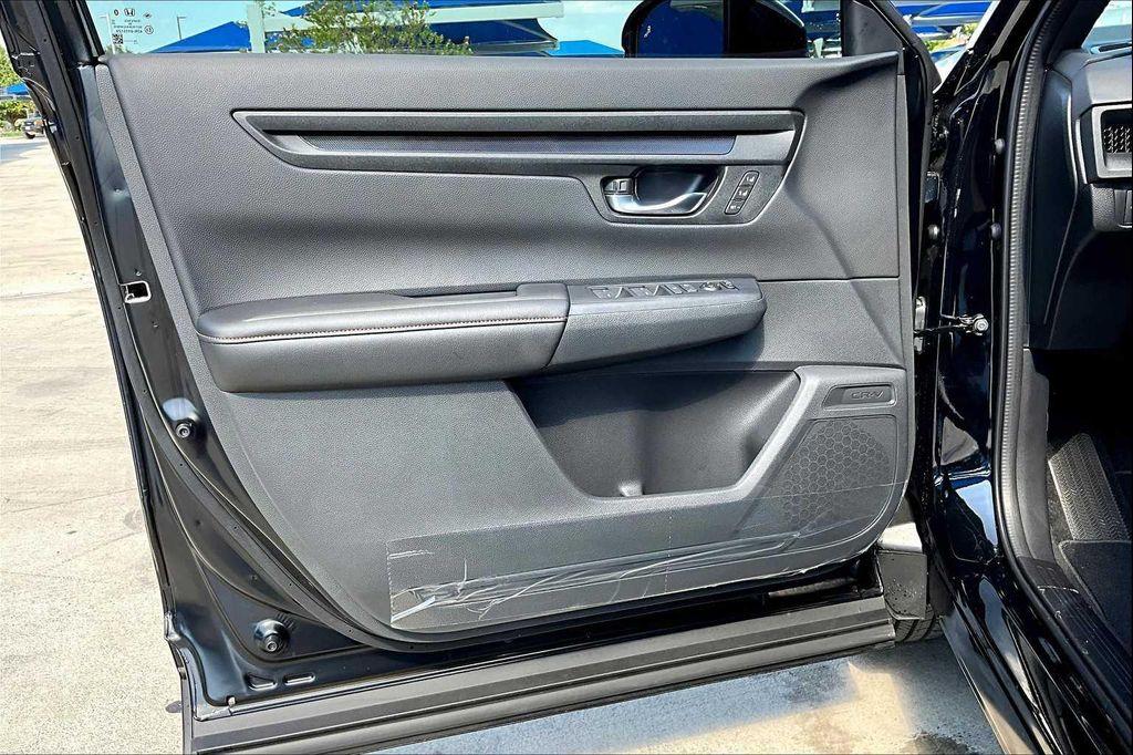 new 2026 Honda CR-V Hybrid car, priced at $41,620