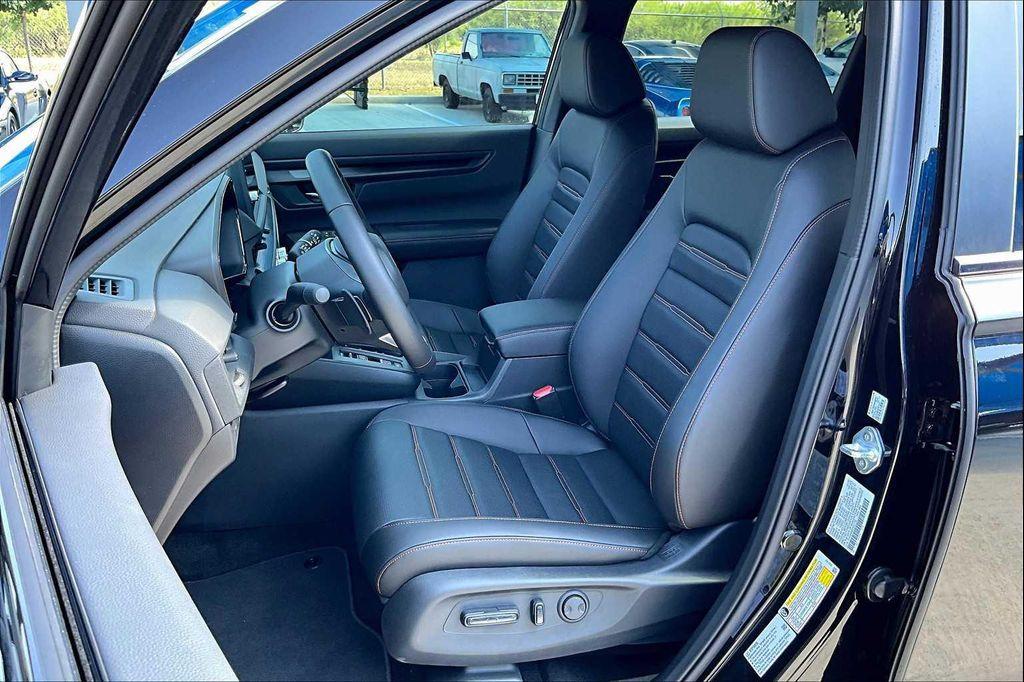 new 2026 Honda CR-V Hybrid car, priced at $41,620