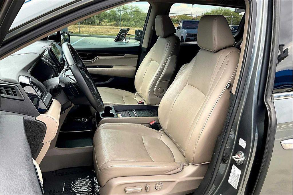 used 2019 Honda Odyssey car, priced at $26,990