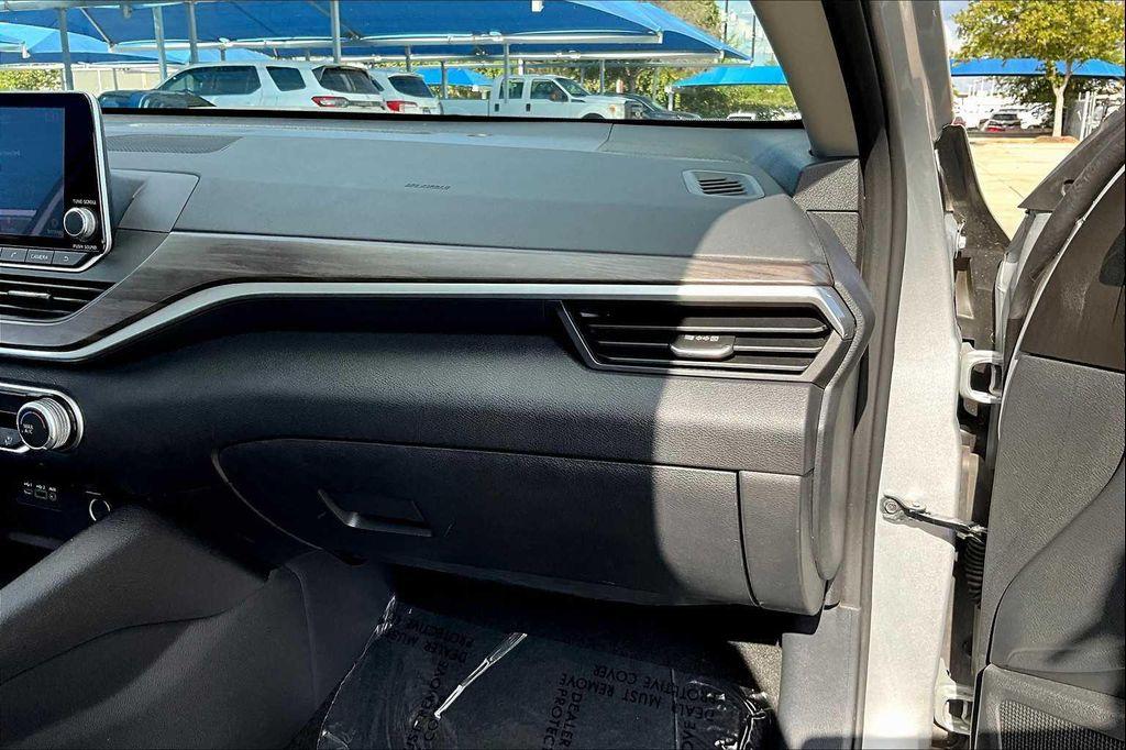 used 2024 Nissan Altima car, priced at $19,372