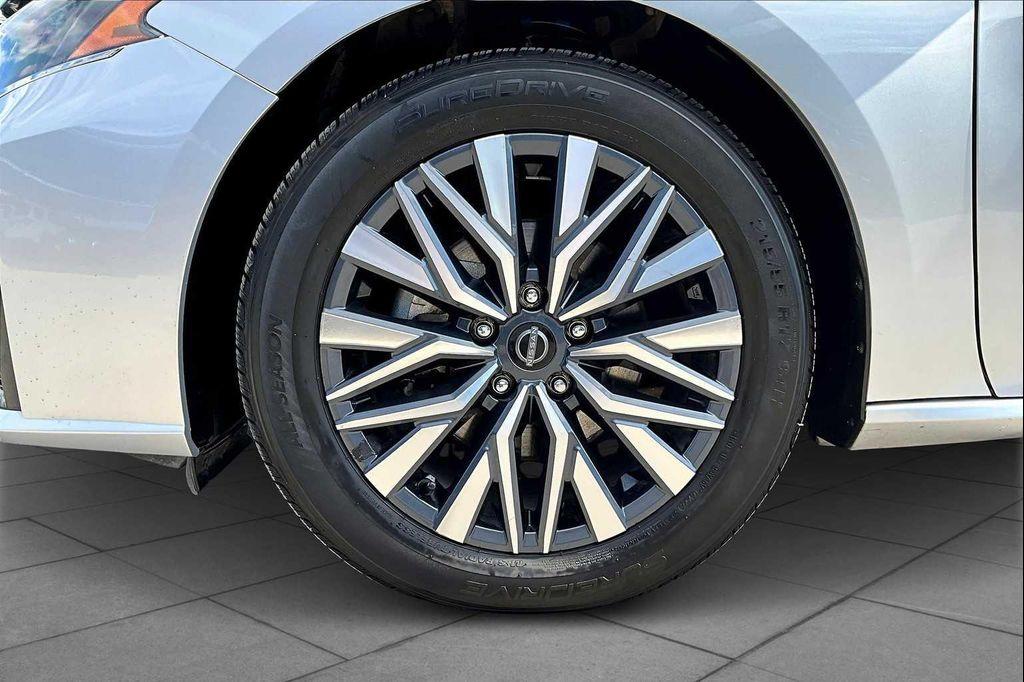 used 2024 Nissan Altima car, priced at $19,372