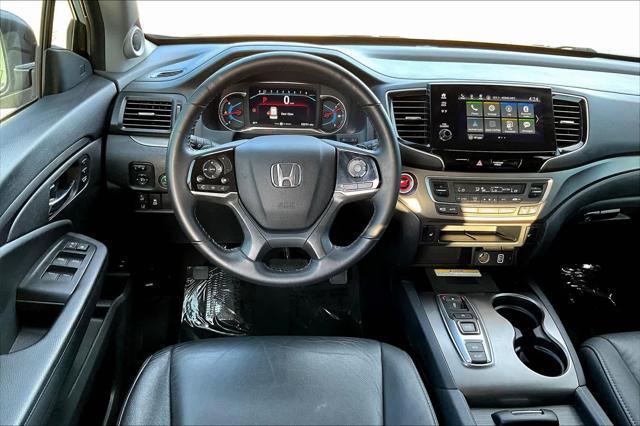 used 2022 Honda Pilot car, priced at $32,025