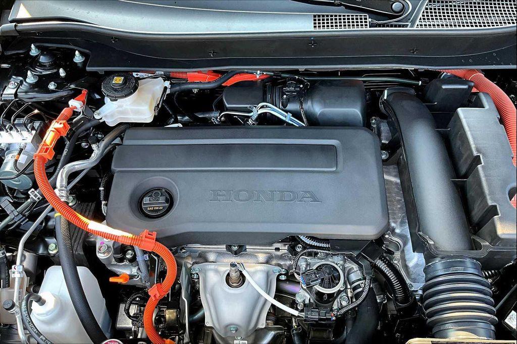 new 2026 Honda CR-V Hybrid car, priced at $41,675