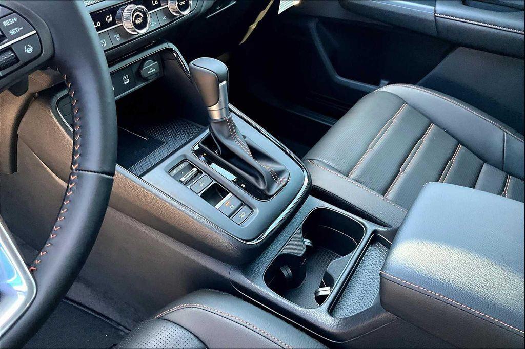 new 2026 Honda CR-V Hybrid car, priced at $41,675