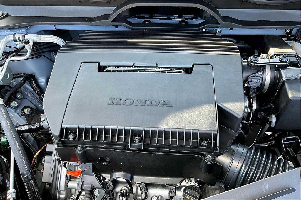 new 2025 Honda Pilot car, priced at $51,350