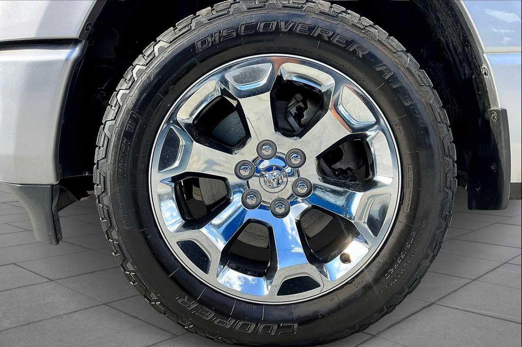 used 2021 Ram 1500 car, priced at $34,171