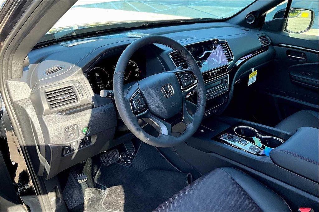 new 2025 Honda Ridgeline car, priced at $44,698
