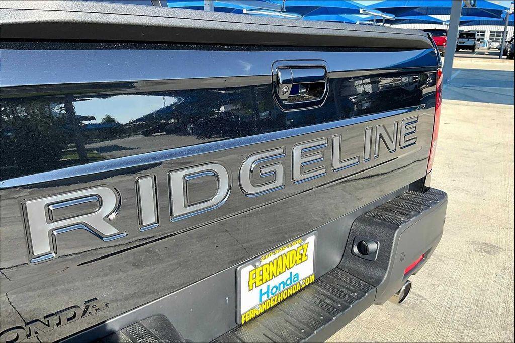 new 2025 Honda Ridgeline car, priced at $44,698