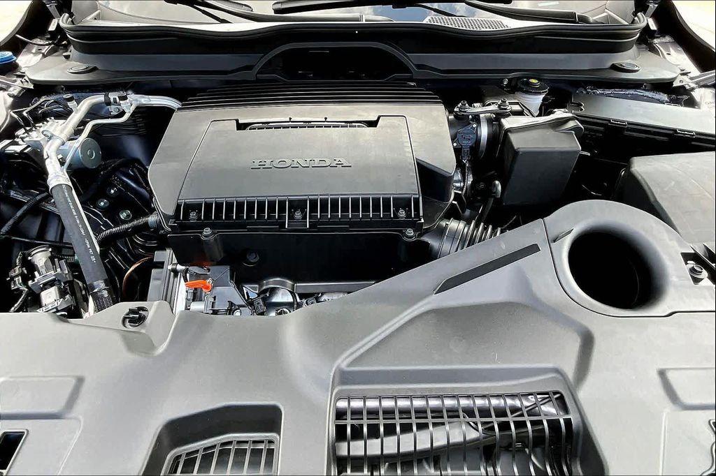 new 2025 Honda Pilot car, priced at $47,095